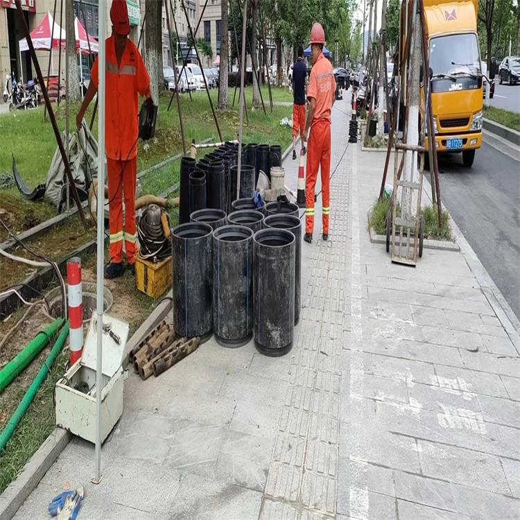 叠彩管道短管置换修复